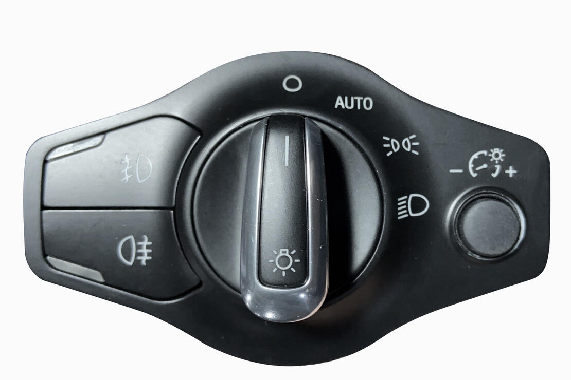 VEMO V10-73-0637 Switch, Main Light | ML Performance Car Parts