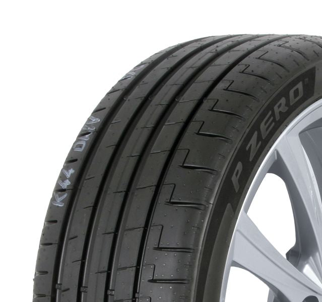 PIRELLI 26540R22LTPI106WPZ5PE Suv/4X4 Summer Tyreba72.0 Db