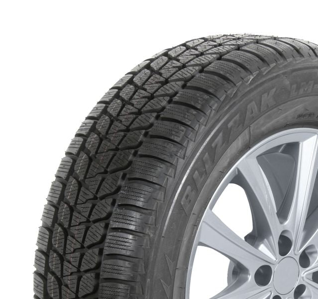 BRIDGESTONE 23560R17ZTBR102HLM25 Suv/4X4 Winter Tyreed72.0 Db