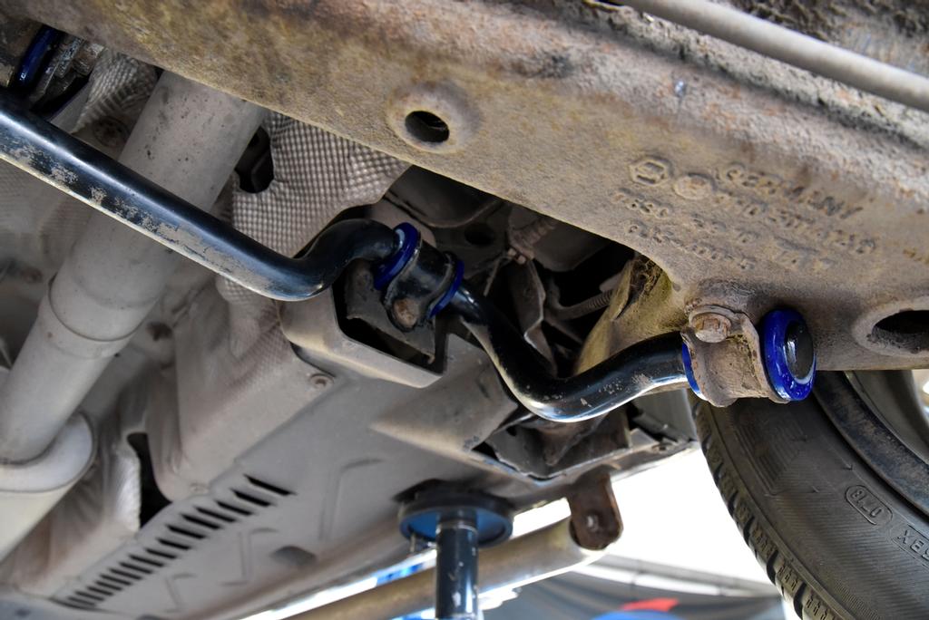 SuperPro SPF4525-24K SuperPro Anti-Roll Bar To Lower Control Arm Bush Kit