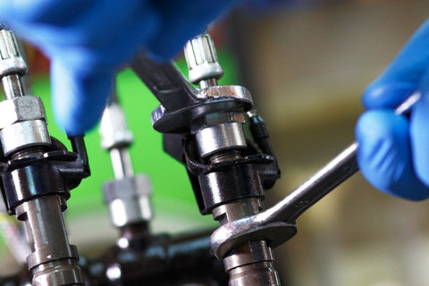 Does Fuel Injector Cleaner Work? How to Use It Effectively