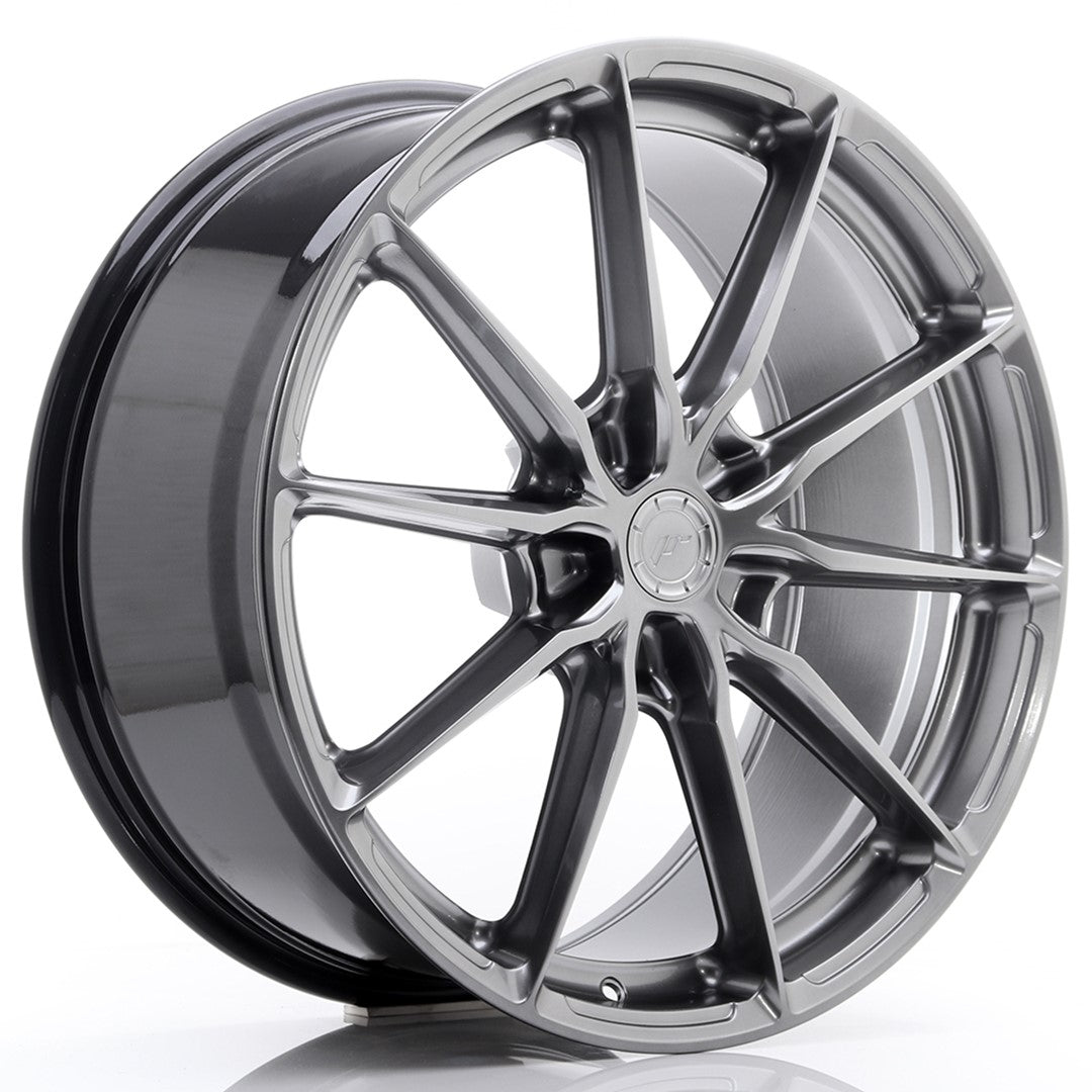 JR Wheels JR3720905I3072HB JR Wheels JR37 20x9 ET30 5x120 Hyper Black