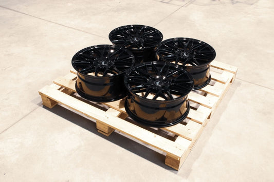 JR Wheels SET-JR#310 Set of JR28 17x8 ET35 4x108 Gloss Black