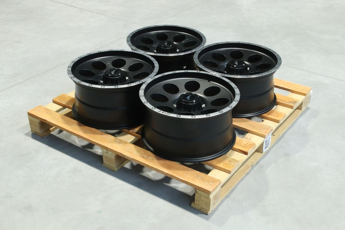 JR Wheels SET-JR#427 Set of JRX4 18x9 ET20 6x139,7 Matt Black w/ Machined Lip