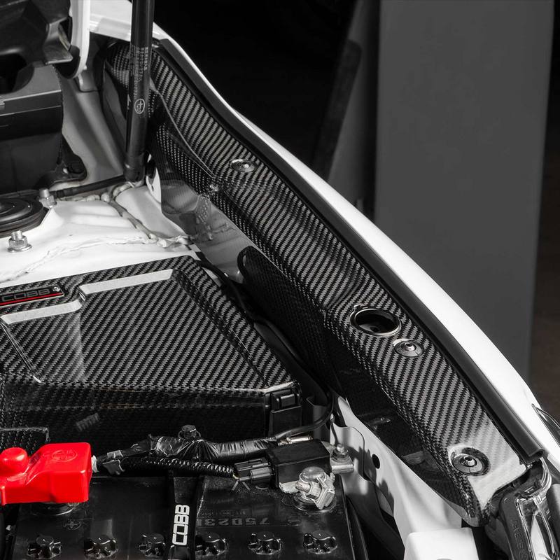 COBB 746170 FENDER SHROUDS REDLINE (CARBON) FOR SUBARU WRX 2022-2024