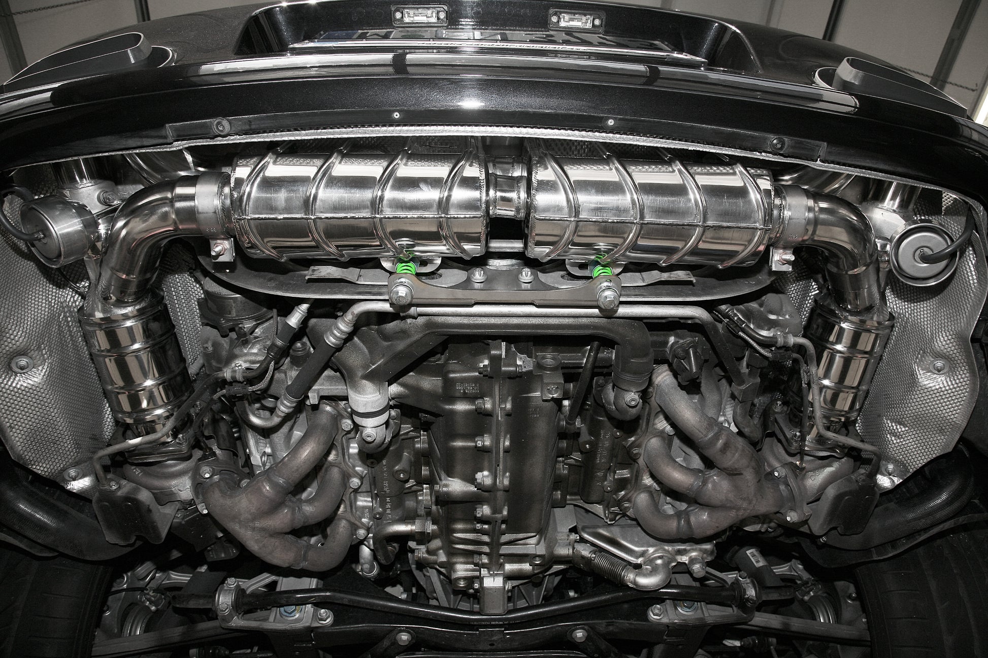 Capristo 02PO01103002 Porsche 997.1 Turbo/S/GT2/2RS Valved Exhaust with 250 Cell Sports Cats (CES3) 