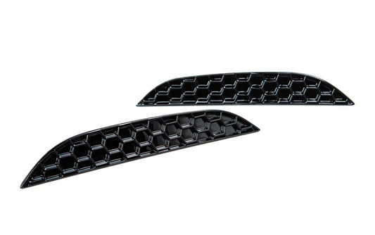 Acexxon R07-10-2 BMW F90 M5 Rear Reflector Insert Set - Honeycomb