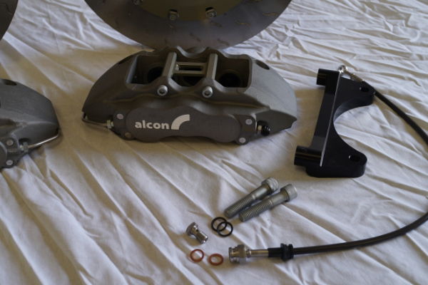 Alcon BKF9751ZG71(4-9) CR6 Race: 365mm Front Kit: Evo IV - IX