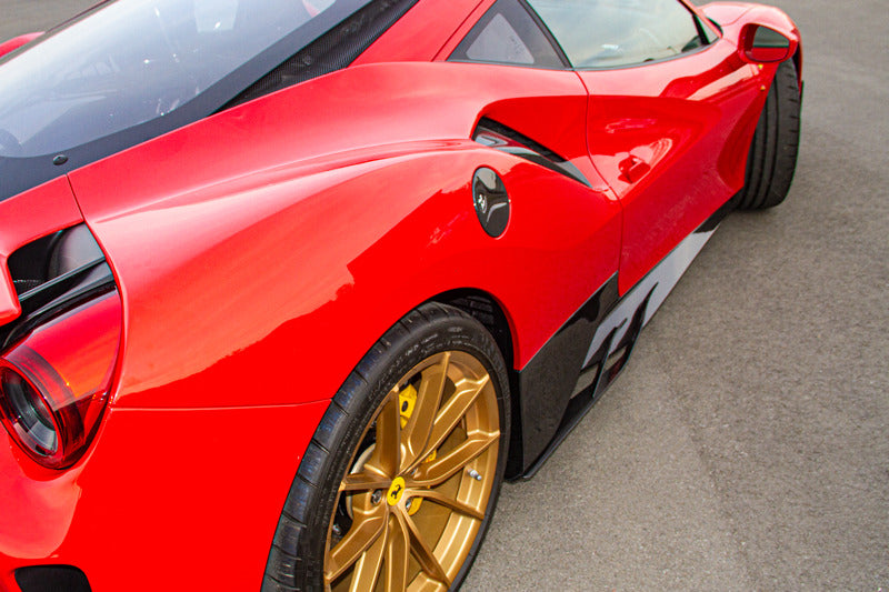 Capristo 03FE08710045LG Ferrari 488/F8 Side Skirts (WITH Wings) 