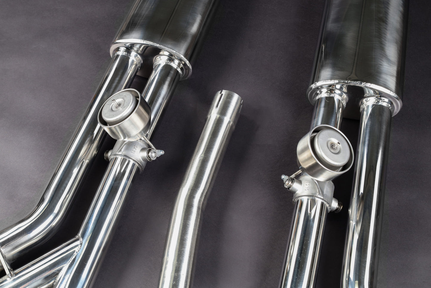 Capristo 02JE12003002 Jeep Wrangler 4xe Triple Tip Valved Exhaust with 250 Cell Sport Cat Downpipes 