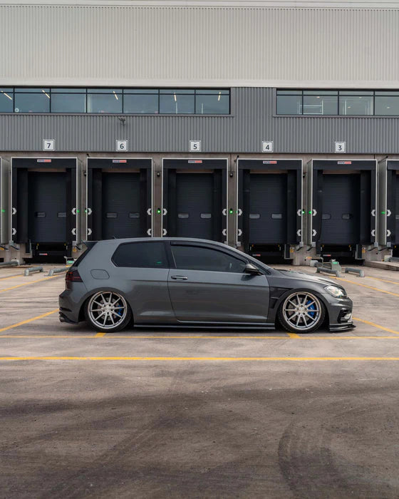 Zaero ZA-VG7.5-R-BK VW GOLF R MK7.5 GLOSS BLACK BODY KIT
