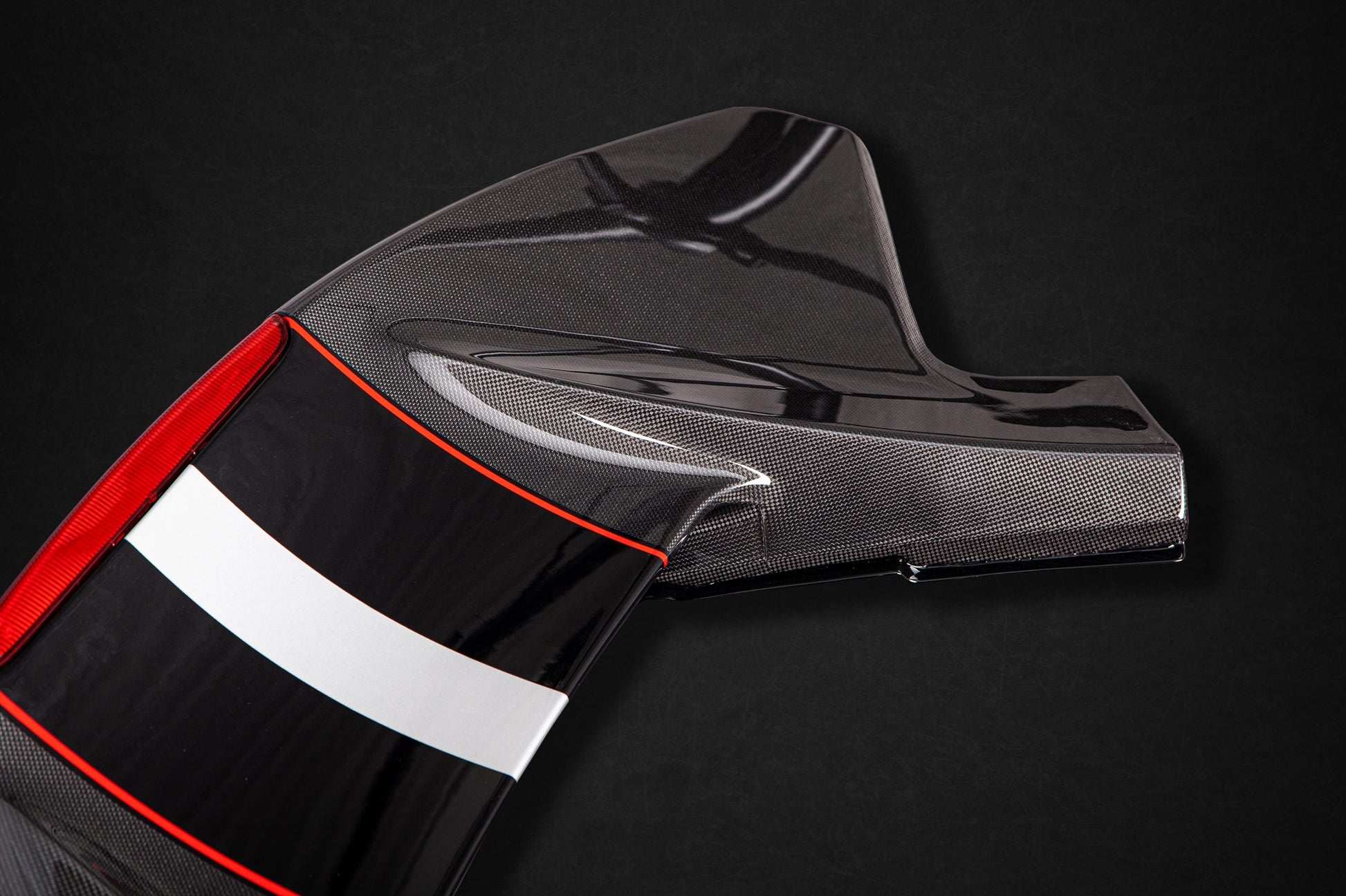 Capristo 03FE08710048LG Ferrari 488 Pista (Coupe) Carbon Fiber Rear Wing 