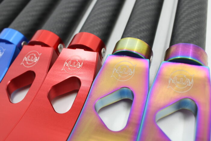 VTT-G2X-CAR-STRUT BMW G2X Carbon Fiber Strut Braces