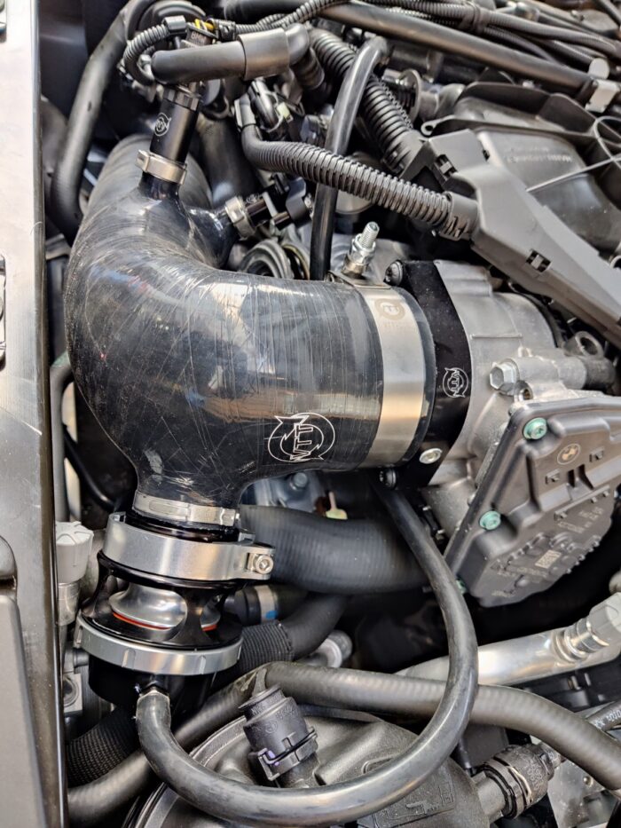 VTT-A90-CP-BOV A90/91 Supra Single Piece Silicone Charge Pipe BOV Version