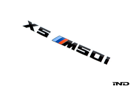 IND G0X X5 / X6 / X7 M50i / M60i Painted Trunk Emblem