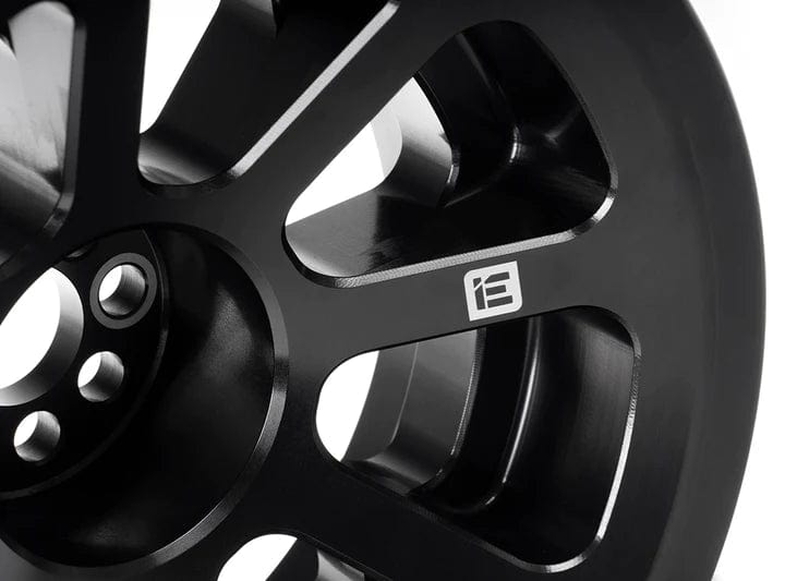 Integrated Engineering IEBAVJ6 Audi 3.0T TFSI B8 C7 207mm Crank Pulley & Damper Upgrade Kit (Inc. S4, S5, A6 & A7) - ML Performance UK