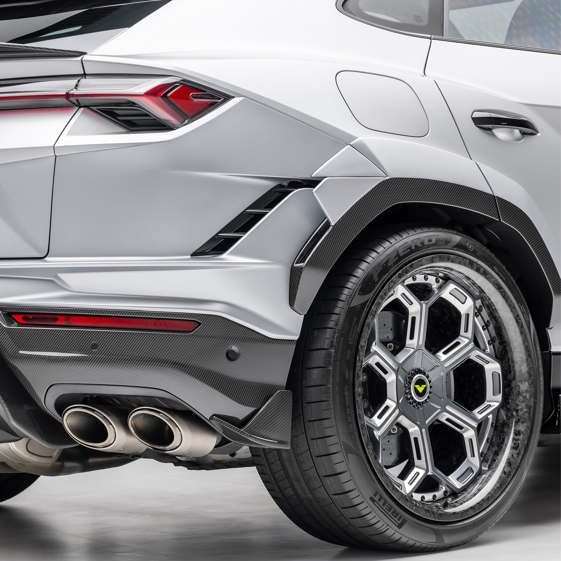 Vorsteiner 5090LOV Lamborghini Urus Performante Edizione Aero Fender Flares (Not Compatible if Canards 2027LOV are selected) | ML Performance
