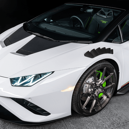 Vorsteiner 0940LOV Lamborghini Huracan Novara Edizione Aero Front Fenders w/Integrated Vents and Splash Shields (2x2 Gloss Carbon) | ML Performance