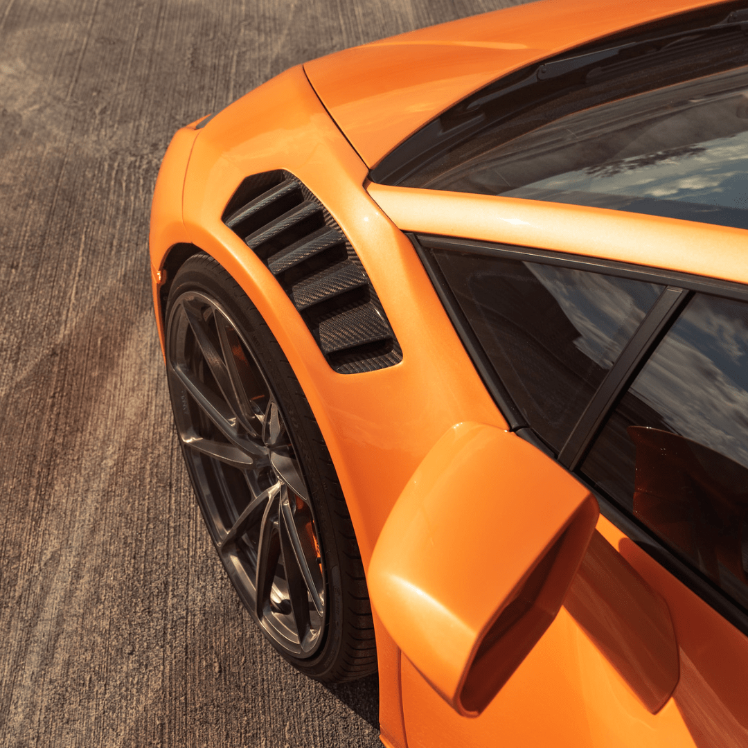 Vorsteiner 0940LOV Lamborghini Huracan Novara Edizione Aero Front Fenders w/Integrated Vents and Splash Shields (2x2 Gloss Carbon) | ML Performance