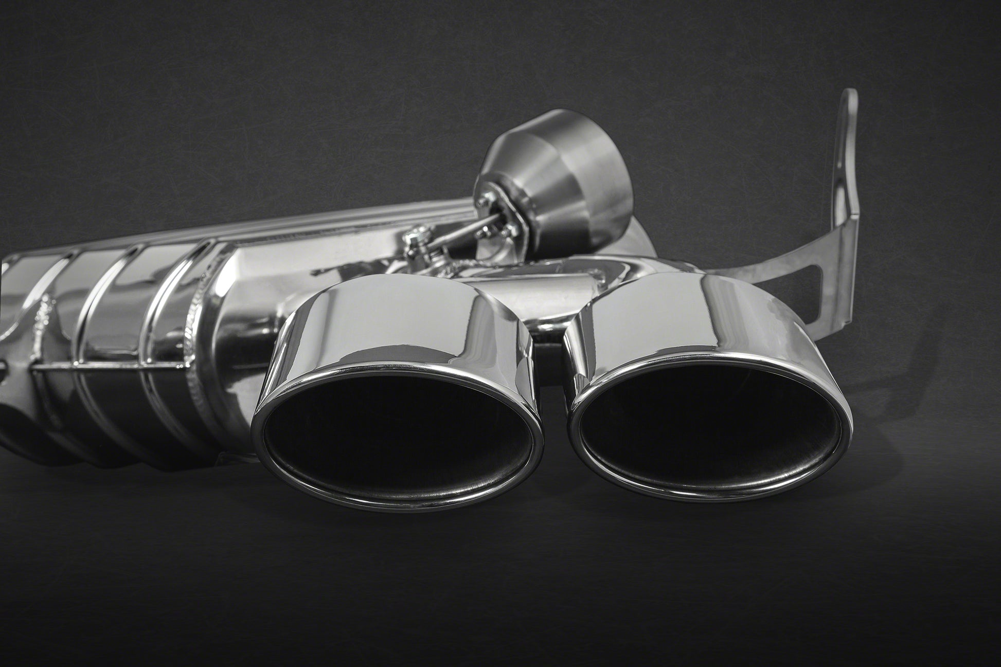 Capristo 02MB07503005 Mercedes AMG ML63(W164) Valved Exhaust with Stainless Tips (CES3) 