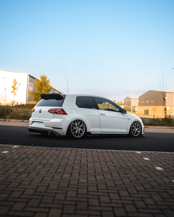 Zaero ZA-GMK7-GTI-BK VW GOLF GTI MK7.5 GLOSS BLACK BODY KIT