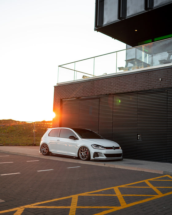 Zaero ZA-GOLF-75-SW VW GOLF, GOLF GTI & GOLF R MK7 / MK7.5 EVO-1 GLOSS BLACK SIDE SKIRTS