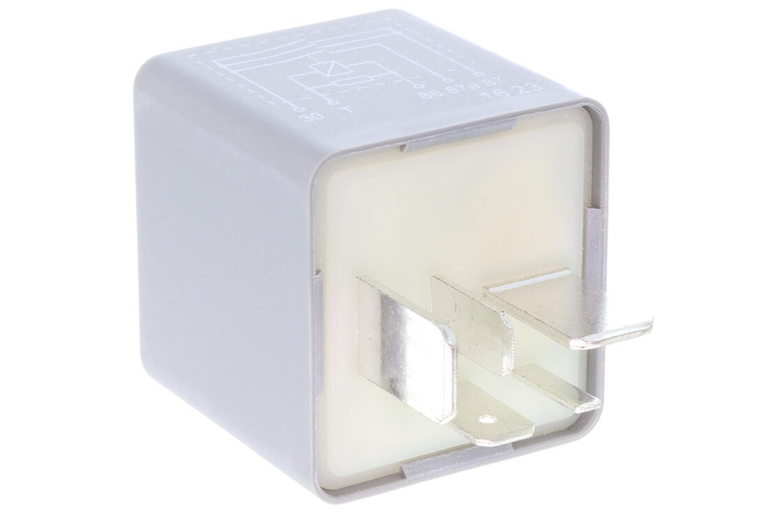 VEMO V15-71-0038 Relay, Fuel Pump | ML Performance Car Parts