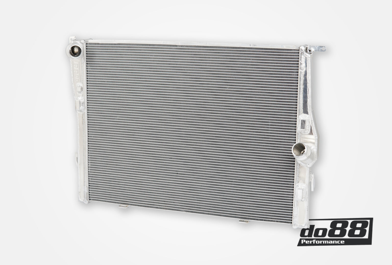 DO88 WC-190 BMW M3 E90 E92 Radiator Aluminum