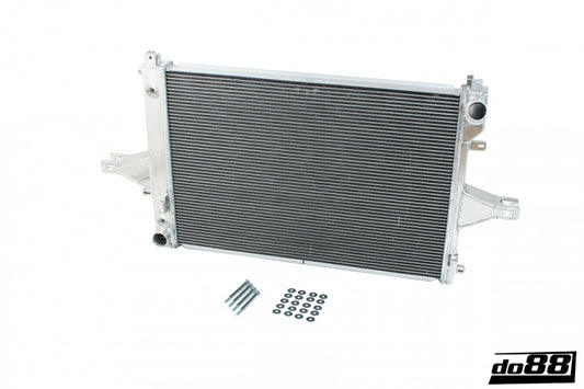 DO88 WC-210-Man Volvo S60 R V70 R S80 99-08 Radiator