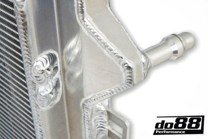 DO88 DO88WC-420 BMW F-Series B58 Gen 1 Front Intercooler Radiator