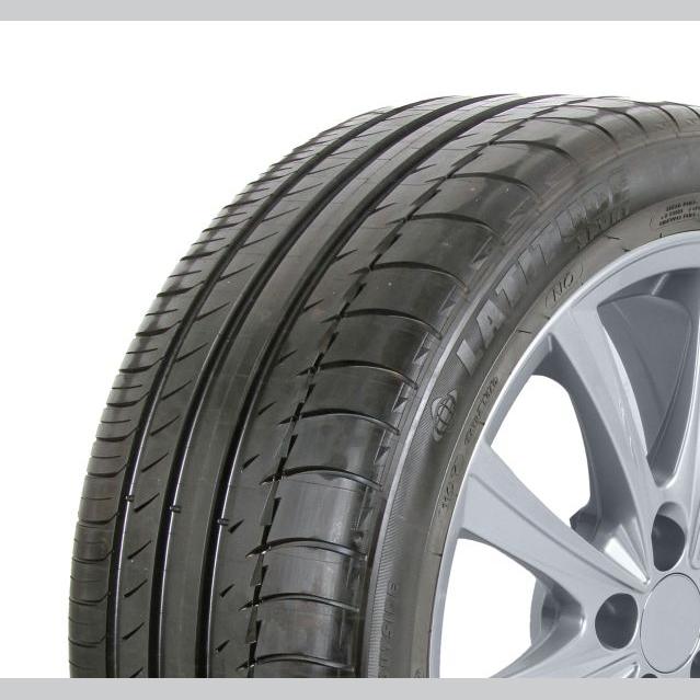 MICHELIN 25555R18LTMI109YLSN1 Suv/4X4 Summer Tyrecb72.0 Db
