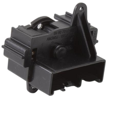 downloaded_images\genuine-ford-1301983-focus-focus-c-max-heater-blower-switch-1-1RlVj3jW9MsNuiSTxd_32xsaDbnCf9TZg.jpg