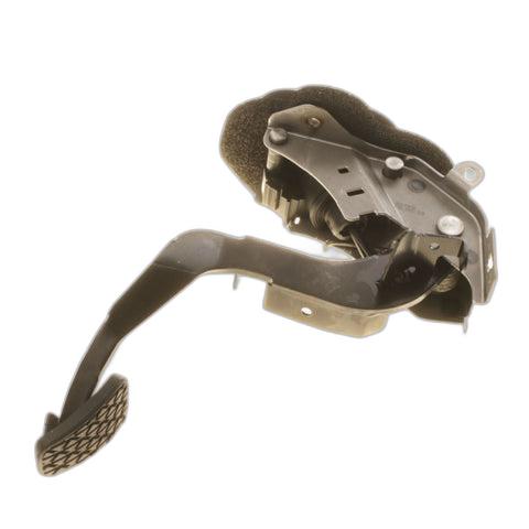 downloaded_images\genuine-ford-1745996-clutch-pedal-1-1148jvTBkDY5KjT2Ys4jDrLhold8ZJtYd.jpg