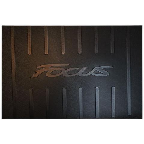 downloaded_images\genuine-ford-2039792-focus-estate-boot-liner-black-with-focus-logo-2011-2018-1-1XZw2AXhByc_5TC179QXOd7aFwh6J0I0H.jpg