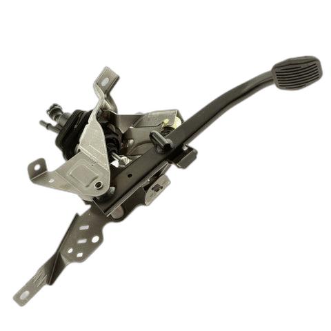 downloaded_images\genuine-ford-2112631-clutch-pedal-1-1x_brm_jiSg7mFnB-kJ2Syl3lUkYqta2D.jpg