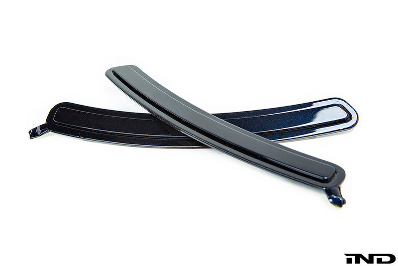 IND F95 X5M / G05 X5 Painted Front Reflector Set