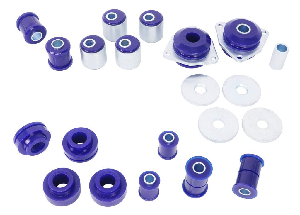 SuperPro KIT043AADJK Land Rover Front and Rear Essential Vehicle Kit