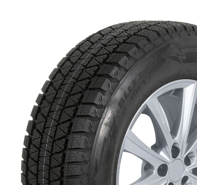 BRIDGESTONE 27545R20ZTBR110TDMV3 Suv/4X4 Winter Tyreee73.0 Db