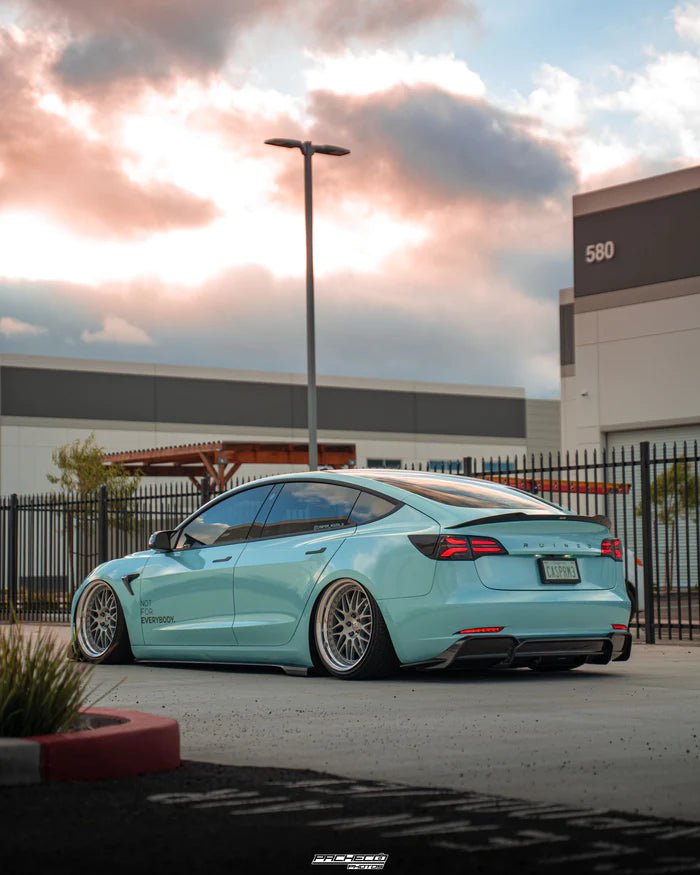 Adro A15A10-1502 TESLA MODEL 3 CARBON FIBRE V2 REAR SPOILER (2017+)