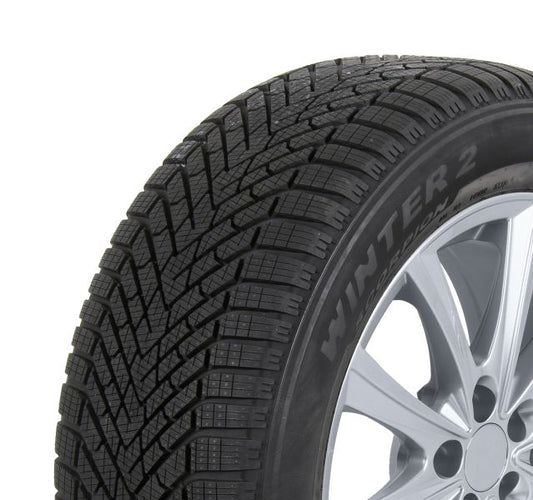 PIRELLI 31535R22ZTPI111VSW2R Suv/4X4 Rft Type Winter Tyreca74.0 Db