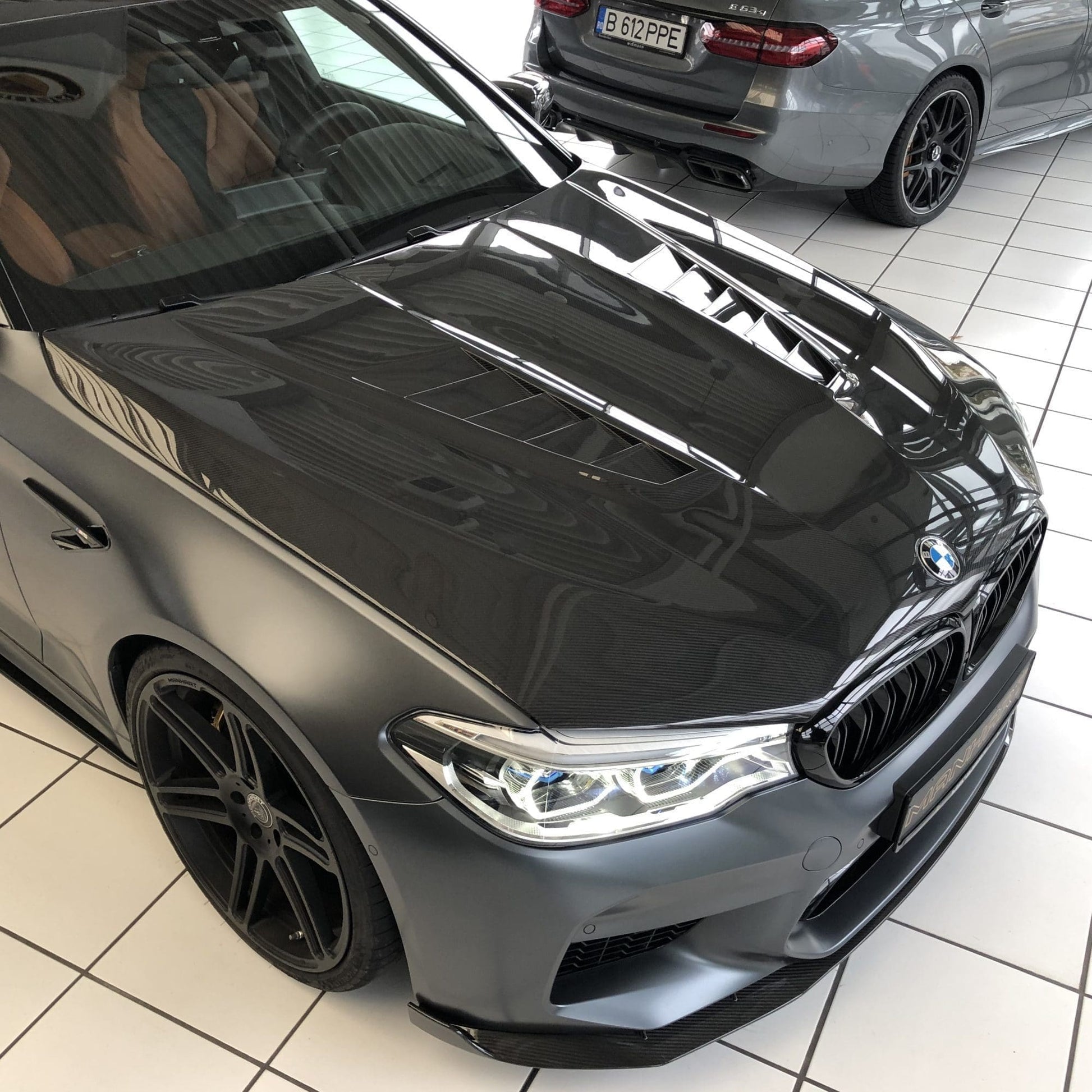 MANHART MH2F9011110 CARBON HOOD FOR BMW F90 M5 (COMPETITION / CS) WITH GTR AIR-VENTS