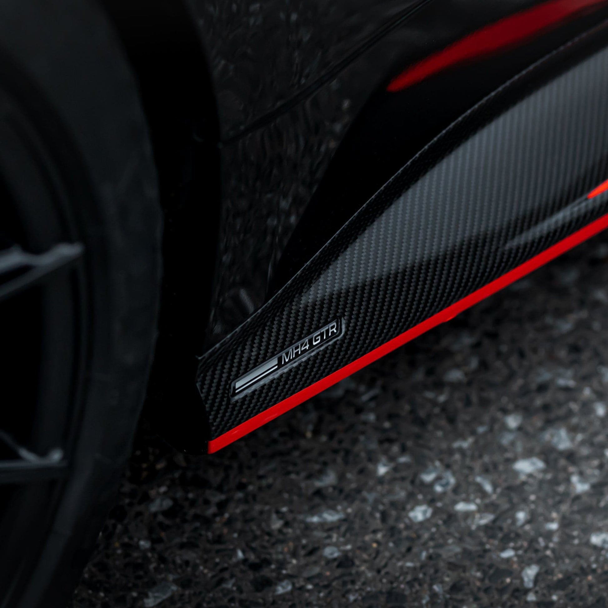 MANHART MH2G8011224 CARBON SIDE SKIRTS FOR BMW G8X M3 / M4 (COMPETITION / CSL)