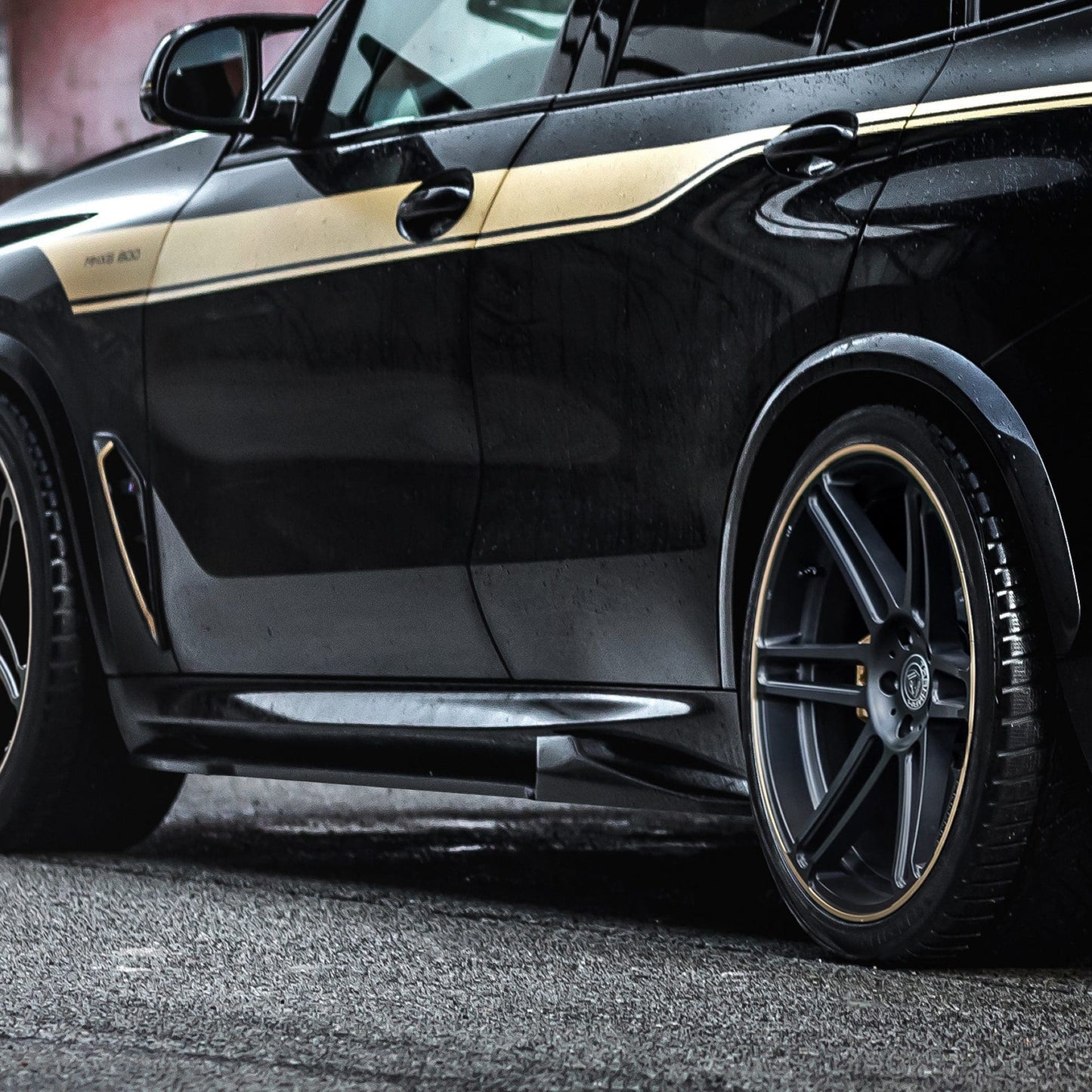 MANHART MH2F9532100 CARBON SIDE SKIRTS FOR BMW F95 / F96 X5M / X6M (COMPETITION)