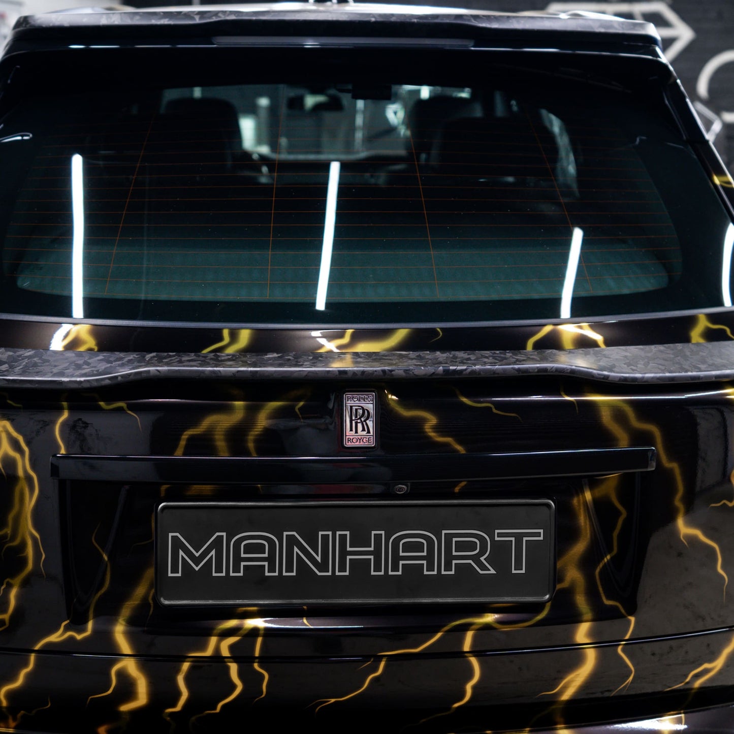 MANHART CARBON TRUNK SPOILER FOR ROLLS-ROYCE CULLINAN