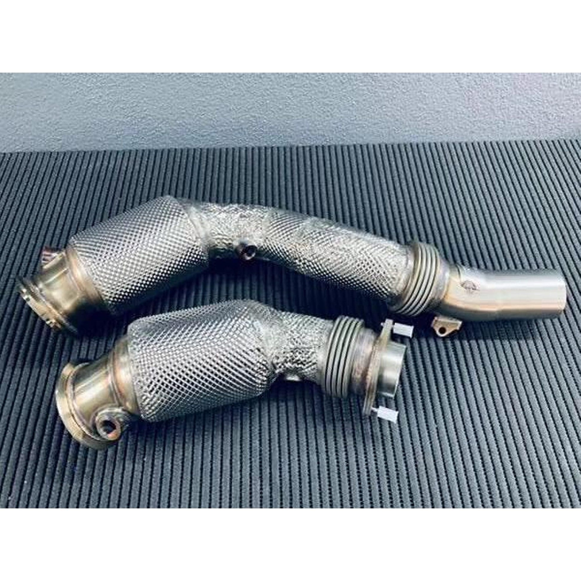 MANHART MH5F8011101 DOWNPIPES SPORT FOR BMW F80 / F82 / F83 M3 / M4 (COMPETITION / CS / GTS) WITH 300 CELLS HJS CATALYTIC CONVERTERS