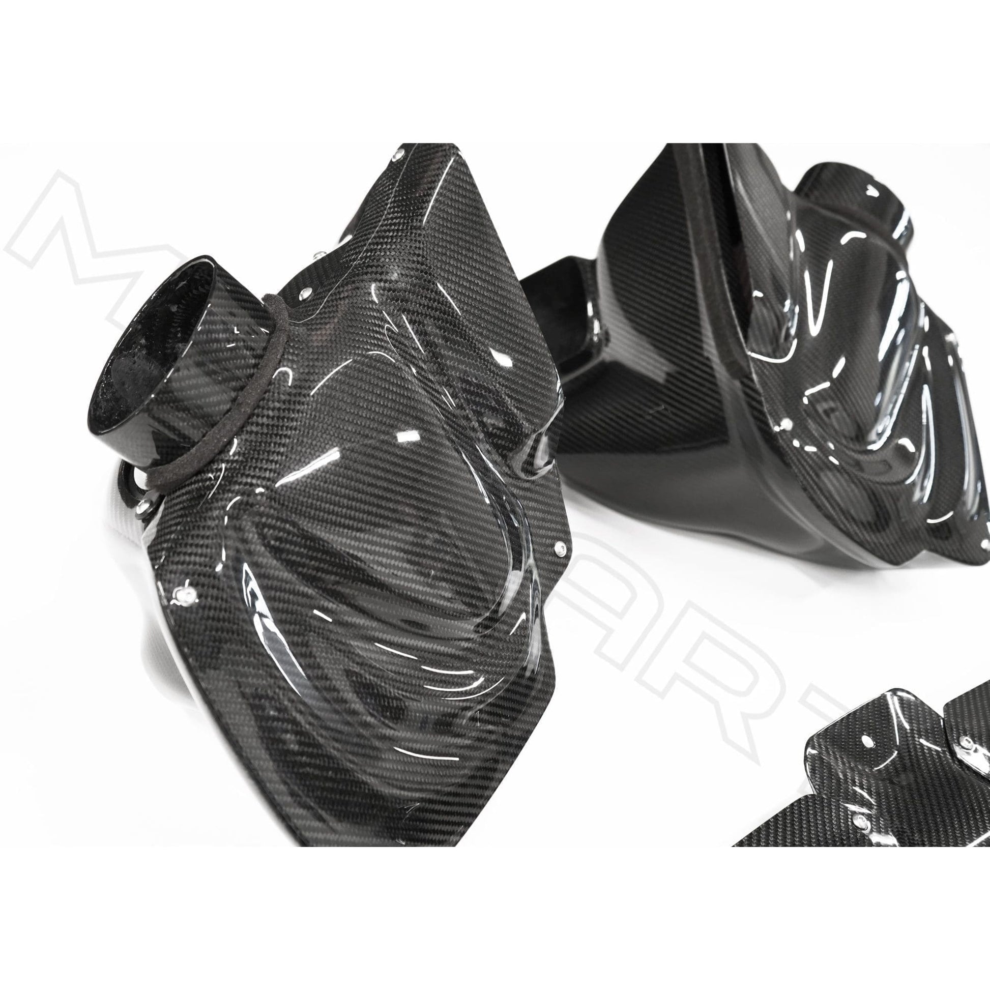 MANHART MH3F9X11100 CARBON AIR INTAKE FOR BMW F9X M8 (COMPETITION)