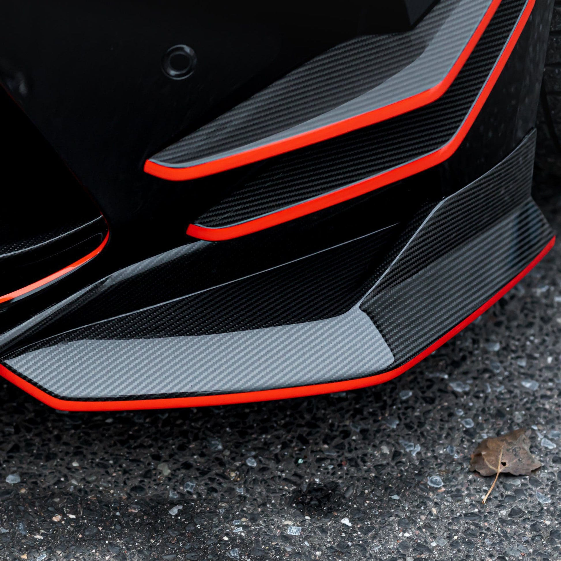 MANHART MH2G8011221 CARBON FRONT SPOILER FOR BMW G8X M3 / M4 (COMPETITION / CSL)