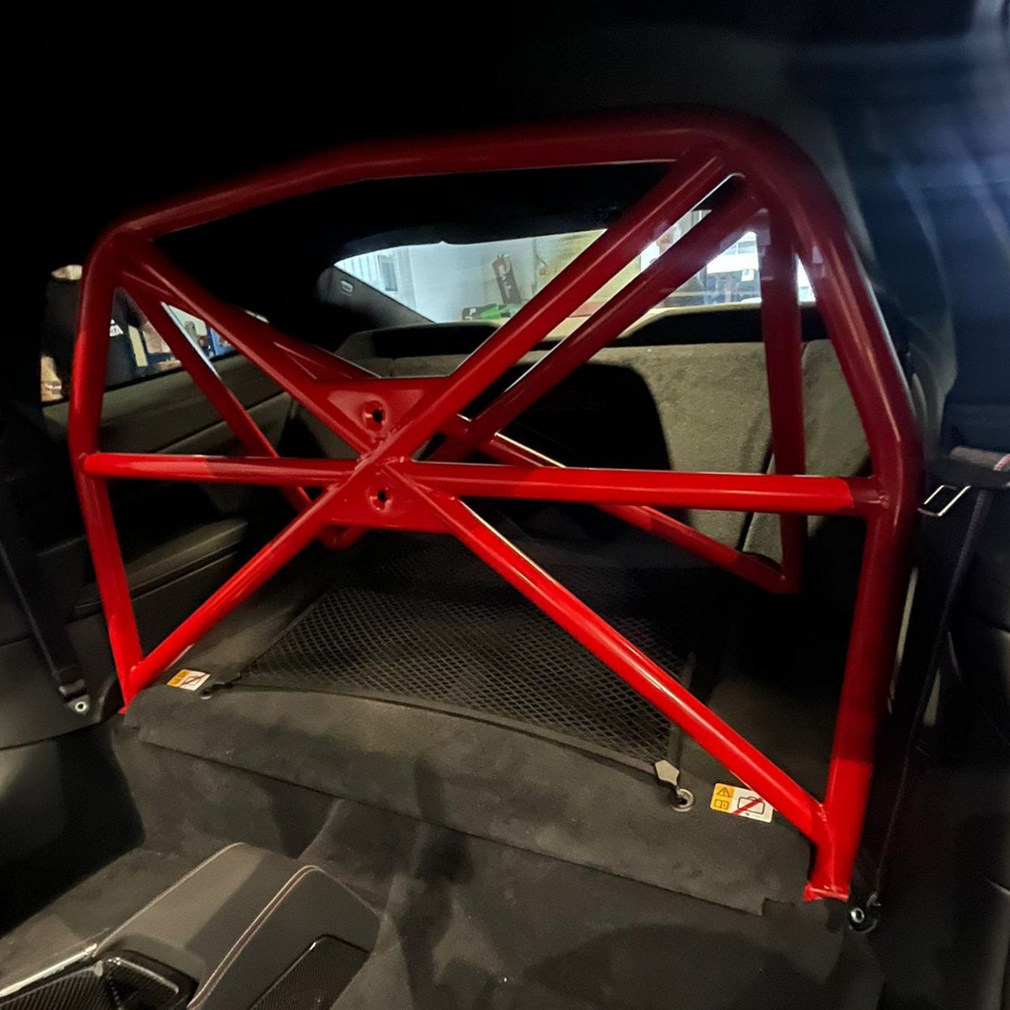 MANHART MHG802110 CLUBSPORT ROLL CAGE + SCHROTH RACING 4-POINT HARNESSES