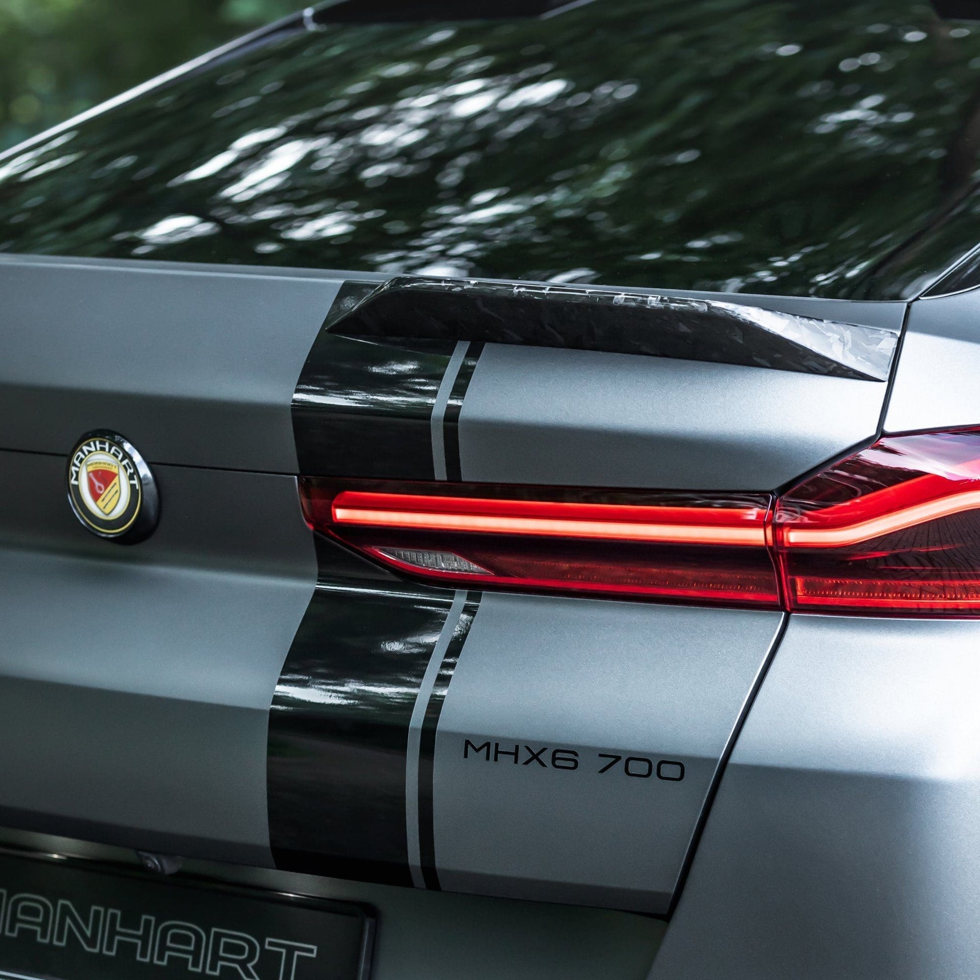 MANHART MH3F9611004 FORGED CARBON TWO-PIECE REAR SPOILER FOR BMW F96 X6M (COMPETITION)