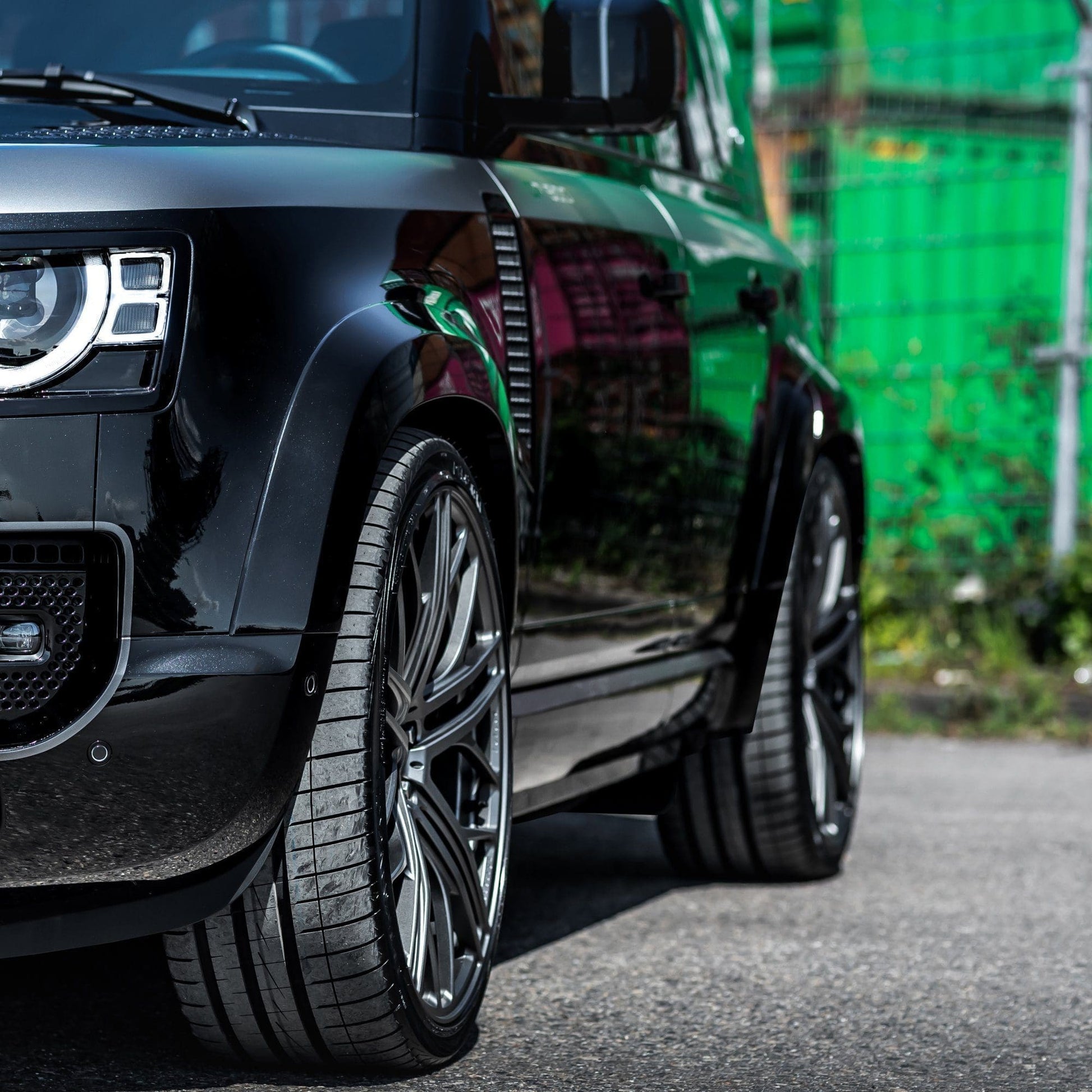 MANHART MHRDEFFL22105 FORGED LINE RIM SET FOR LAND ROVER DEFENDER  LIGHT GREY